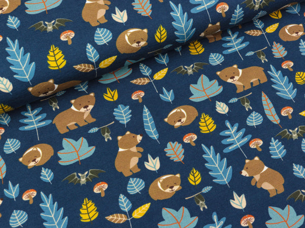 Reststück 34cm - Steinbeck Baumwolljersey Woody Familie Braunbär im Wald auf Dunkelblau