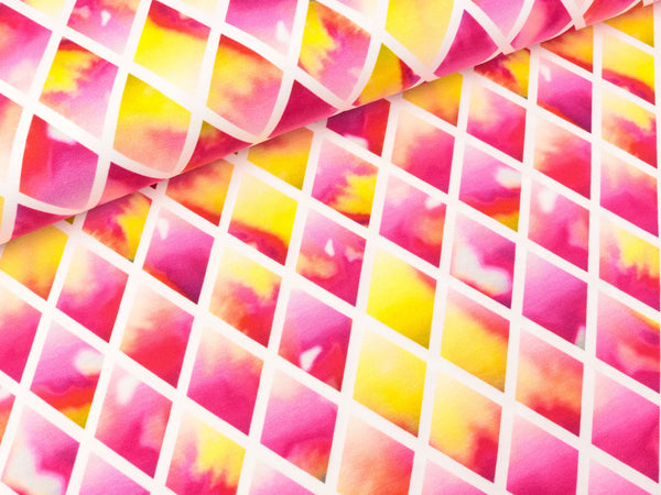 Reststück 43cm - Baumwolljersey Crystal Magic Rautenmuster hellrosa-pink-gelb by Lycklig Design