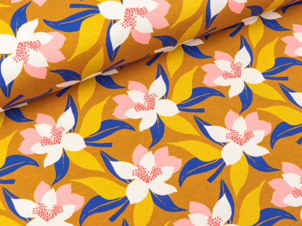 Baumwolljersey Tropical Forest Blumen bunt auf Ocker