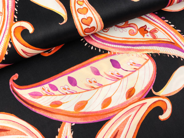 Viskosesatin Große Blätter bunt auf Schwarz