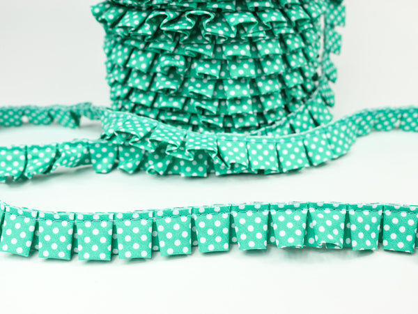 Faltenband mintgrün mit weißen Punkten 1m