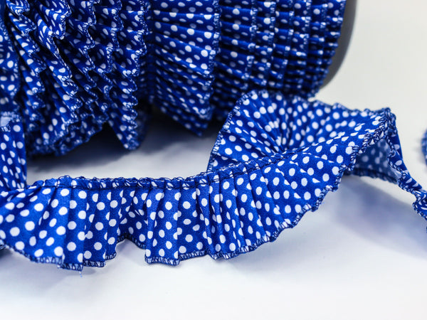 Rüschenborte azurblau mit weißen Punkten 1m