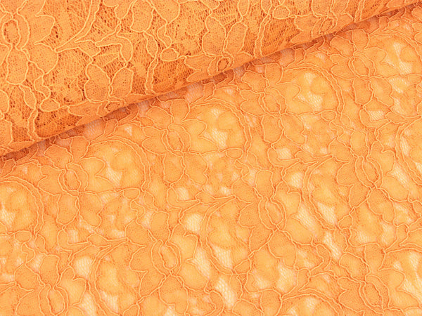 Spitze apricot mit Bogenkante