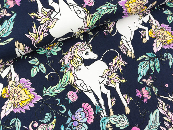French Terry Petra Romantische Einhörner bunt auf Tiefblau