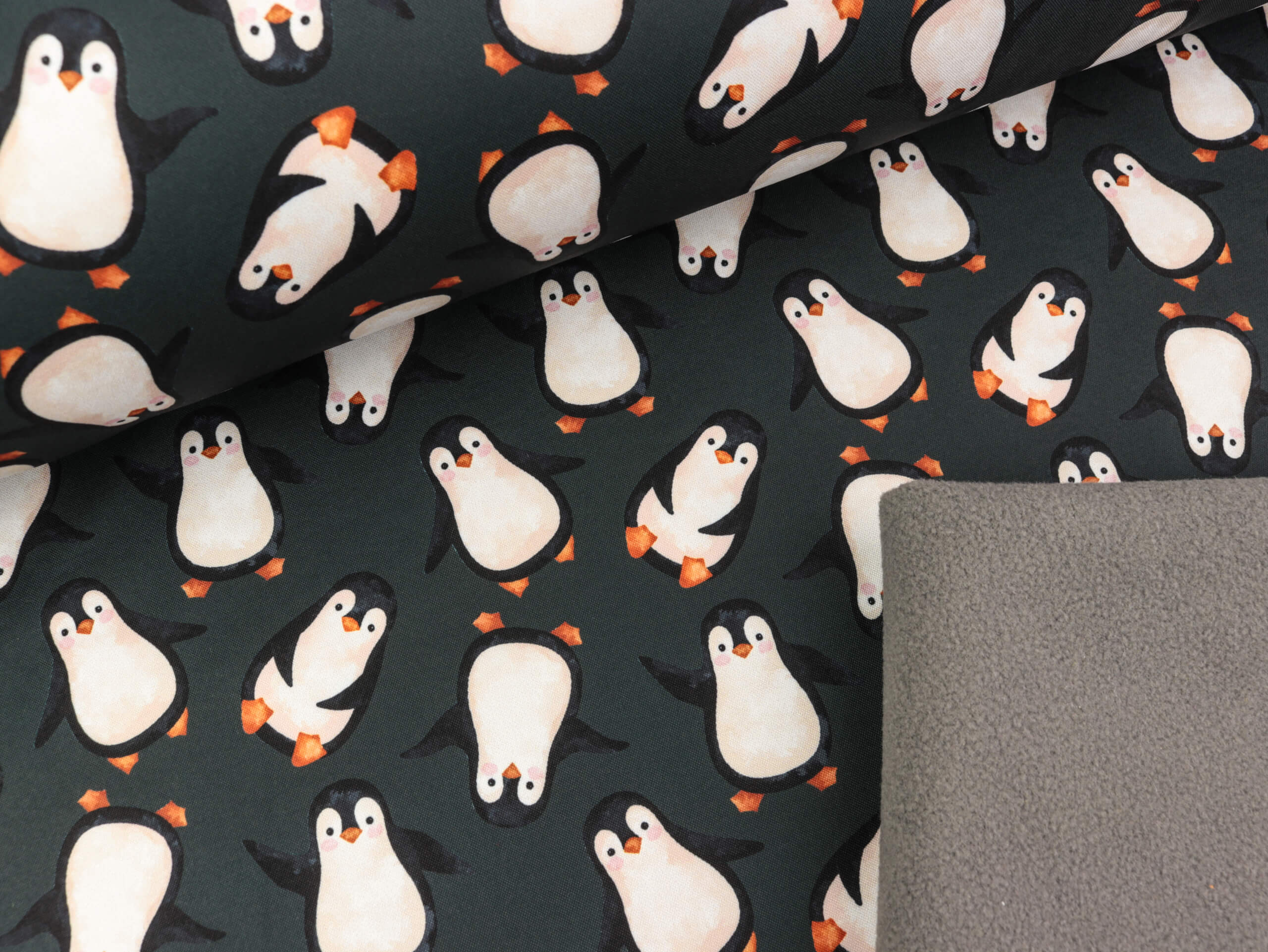 Softshell Fiete Pinguine bunt auf Anthrazit Das hüpfende Komma
