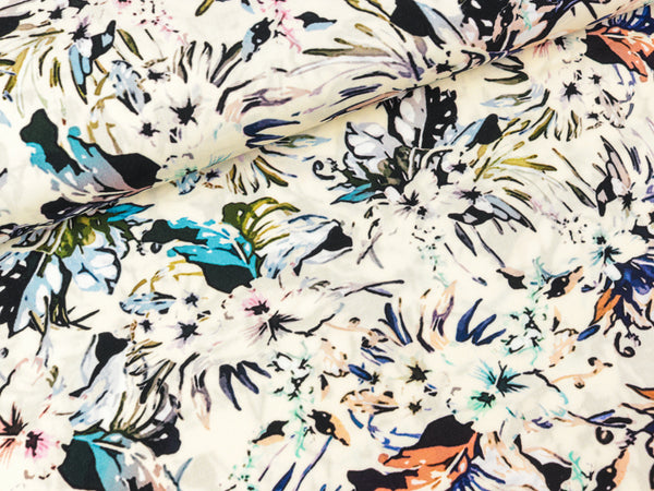 Viskose Webware Radiance Flowers bunt auf Ecru Digitalprint